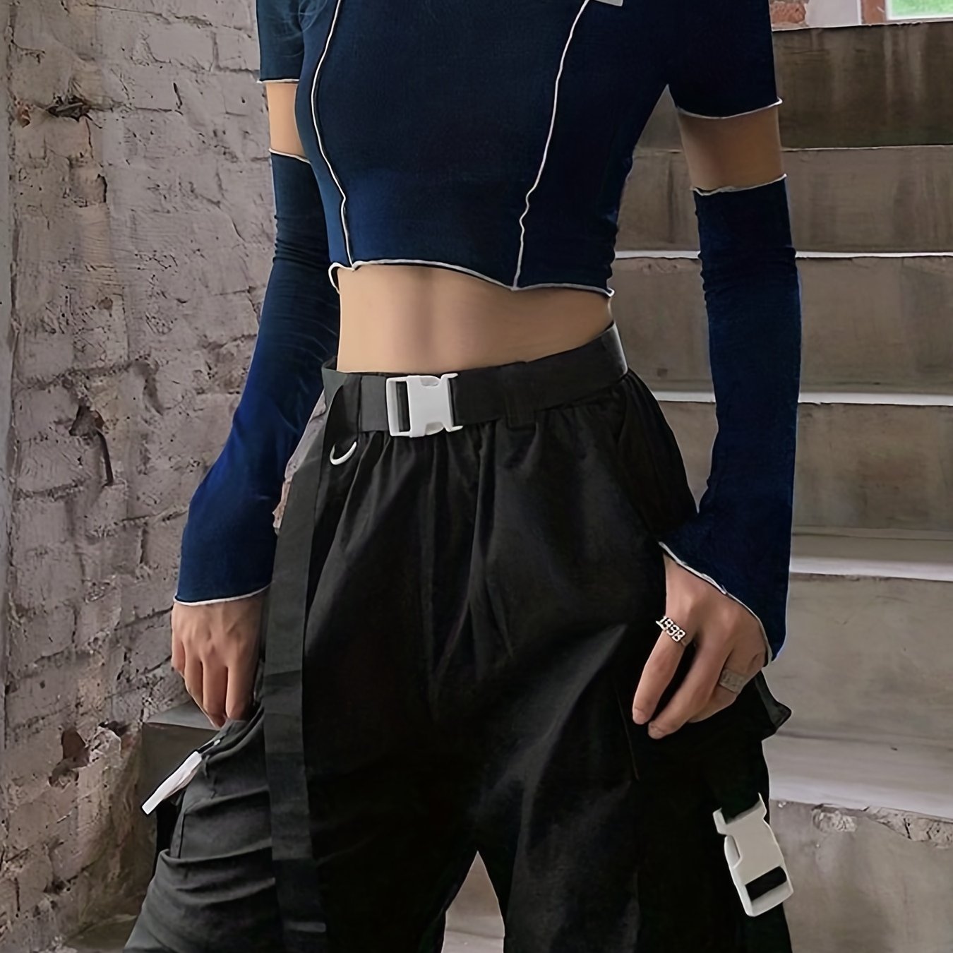 fachgo | Women’s Off-Shoulder Long Sleeve T-Shirt