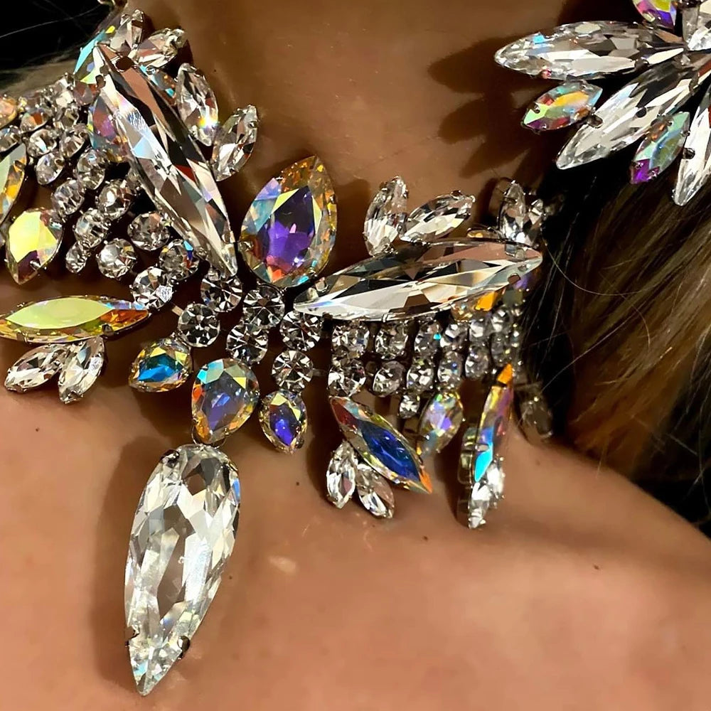 fachgo | Crystal Geometric Necklace & Earrings Set