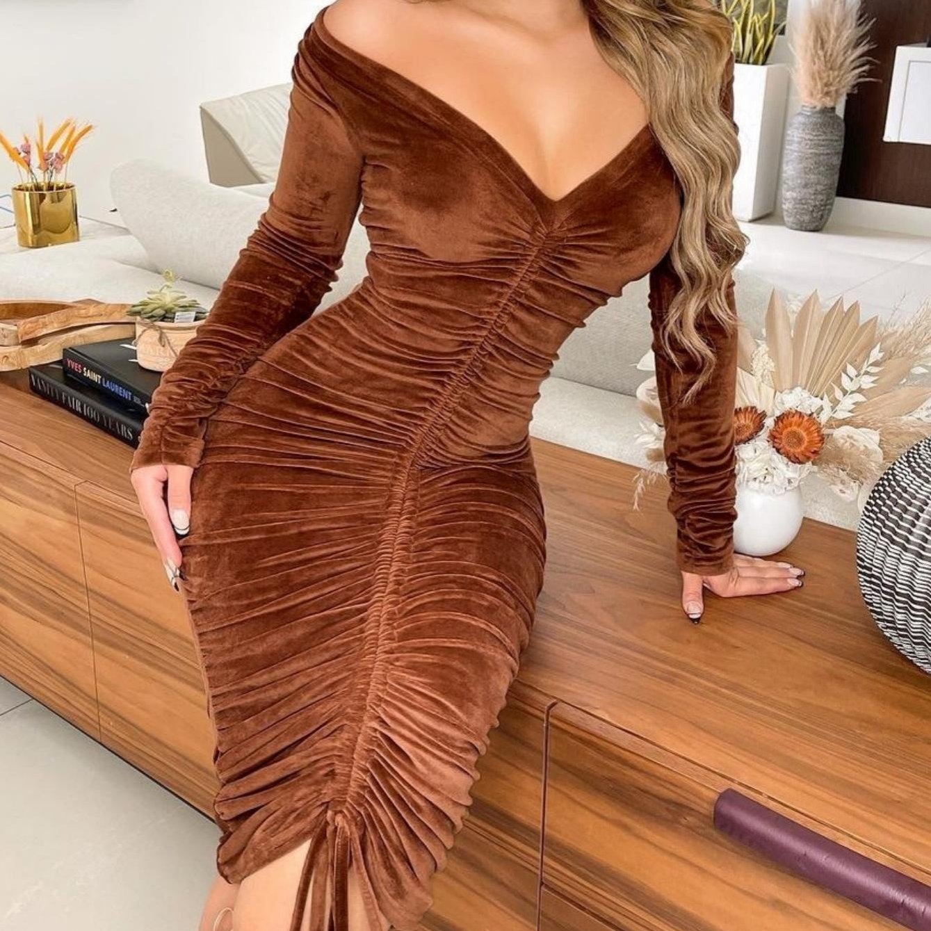 fachgo | Women's Dresses V Neck Off The Shoulder Velvet Ruched Mid-length Dresses