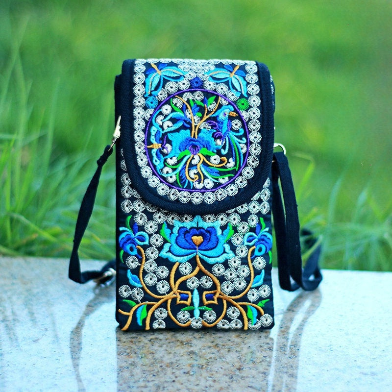 fachgo | Retro Boho Embroidered Phone Bag, Mini Ethnic Travel One Shoulder Bag For Women