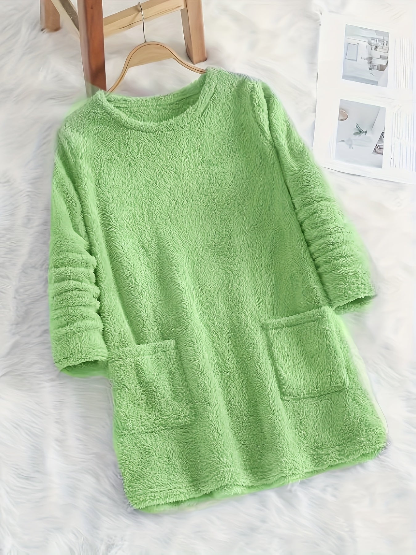 fachgo | Women's Cozy Plush Sweatshirt, Soft Purple Long Sleeve Pullover with Front Pockets Round Neck, Casual Sweater for Spring/Fall, Everyday & Formal Outfits
