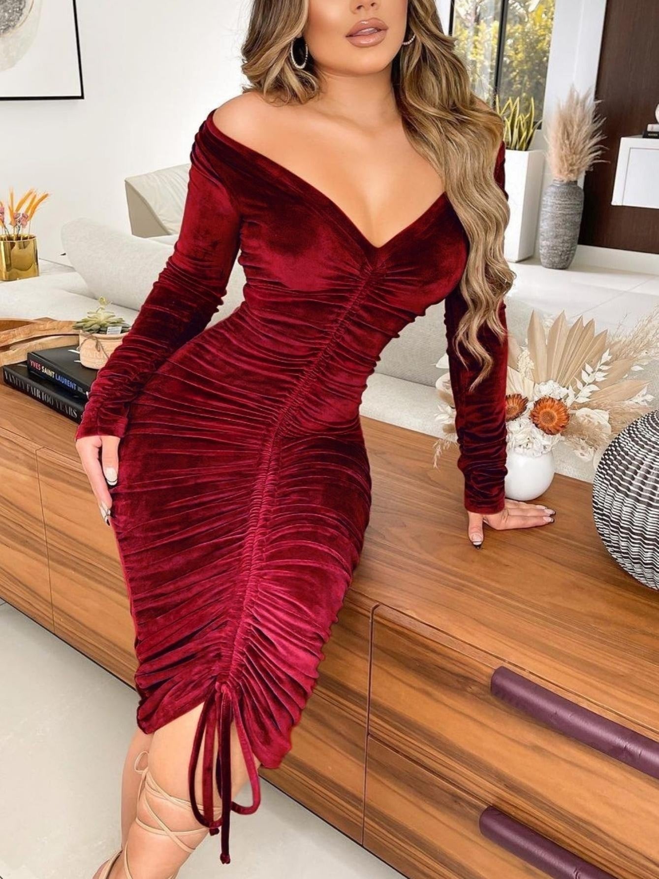 fachgo | Women's Dresses V Neck Off The Shoulder Velvet Ruched Mid-length Dresses