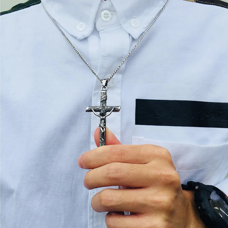 fachgo | VNOX Gold Stainless Steel Cross Necklace (Unisex)