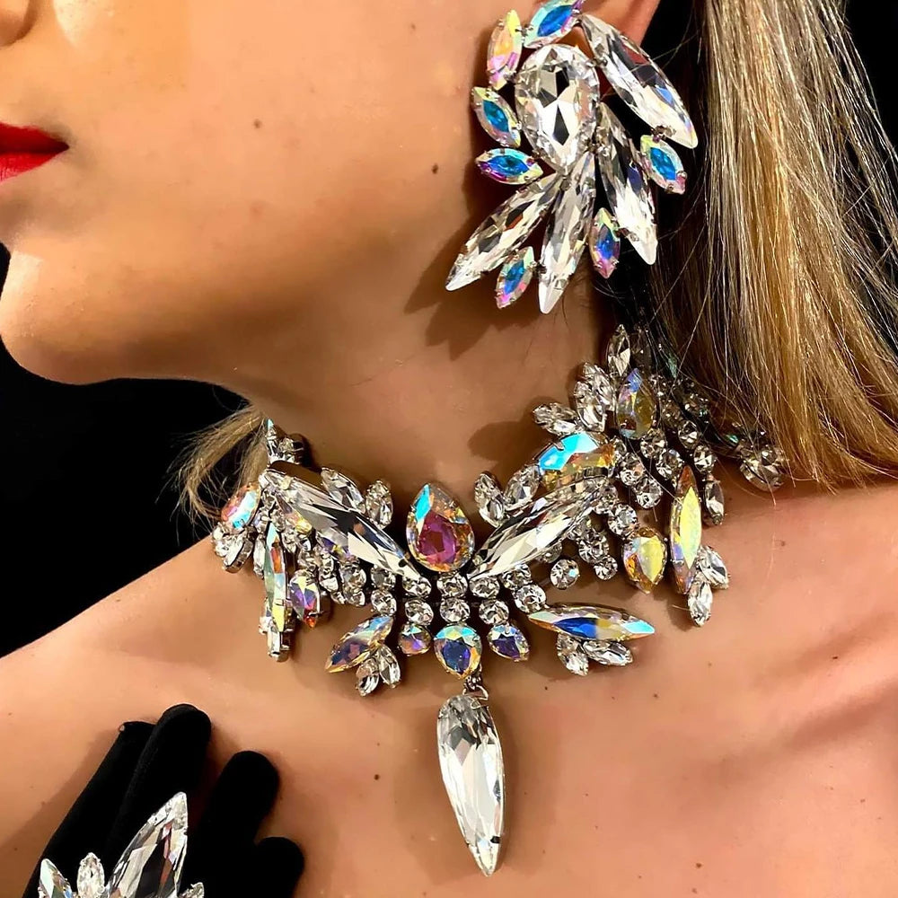 fachgo | Crystal Geometric Necklace & Earrings Set
