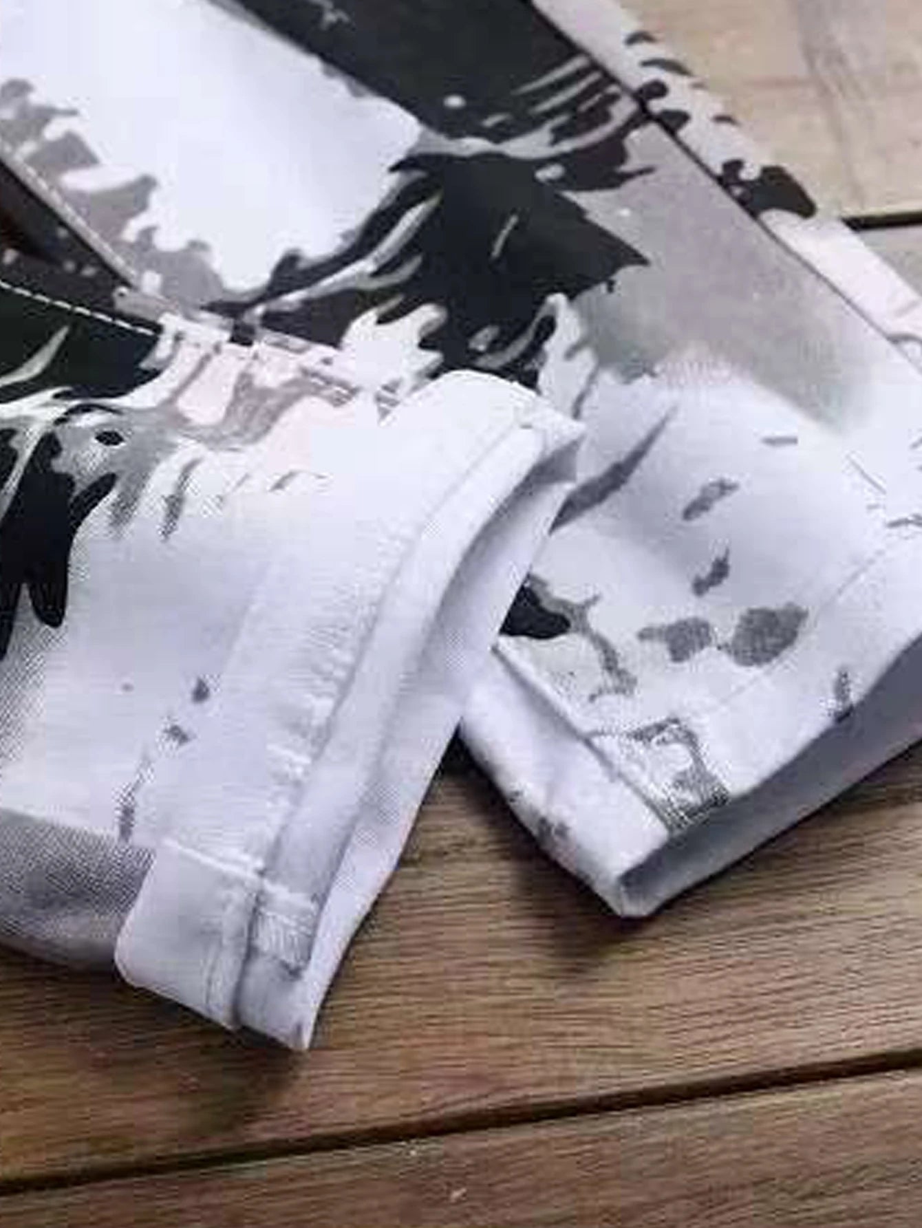 fachgo | Men's Jeans Casual Black And Grey Printed Denim Pants Slim Fit Straight Leg Comfort Mid Waist White Trousers