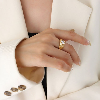 fachgo | Wedding Couple Ring Court Niche Design Sense