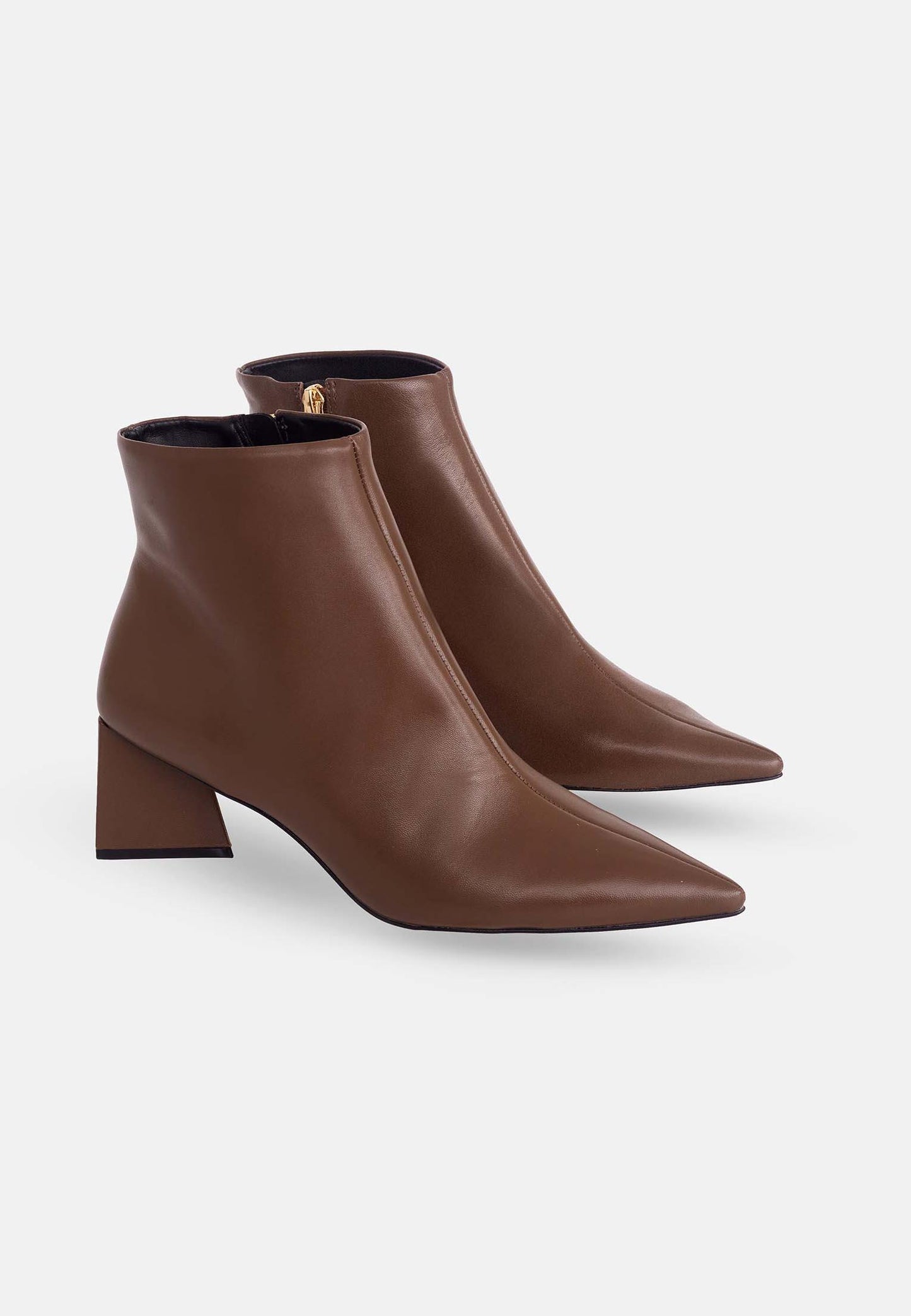 fachgo | Black Sheepskin Leather Ankle Boots Mabea – Women’s Pointed-Toe Block